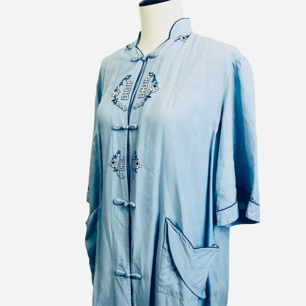 Vintage Mandarin Fashions Kimono Robe - Picture 3 of 14